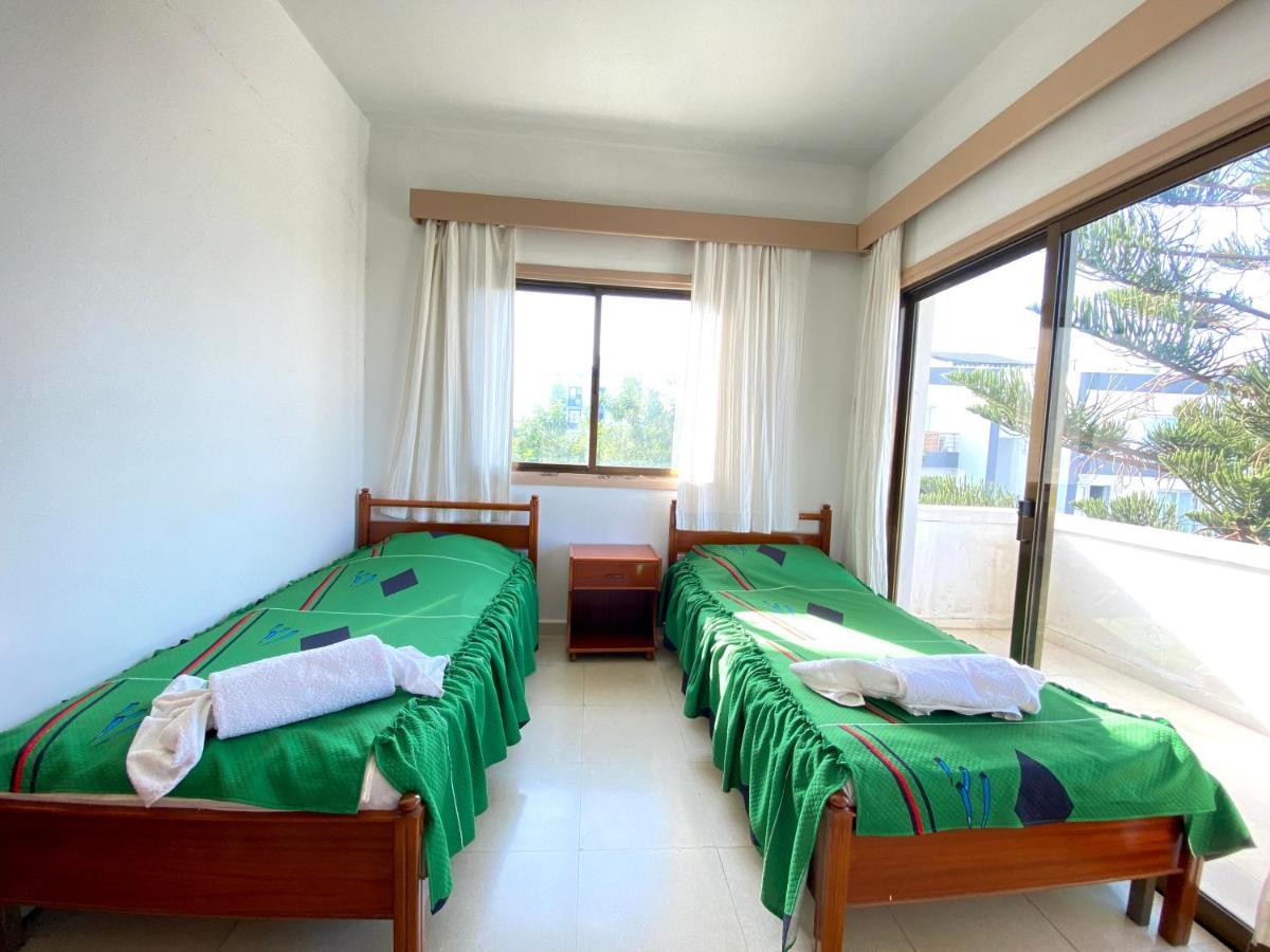 Kaan Hotel & Apartment キレニア エクステリア 写真